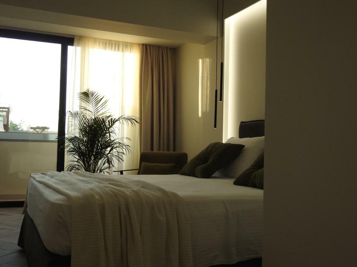 Hotel Nikos Ikies Theológos Esterno foto